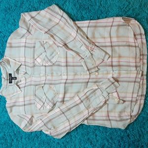 Jessica Simpson Button up plaid shirt
